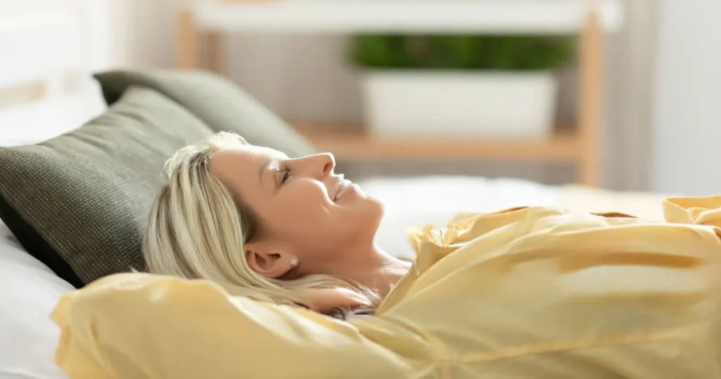 Cómo dormir para proteger tus ojos