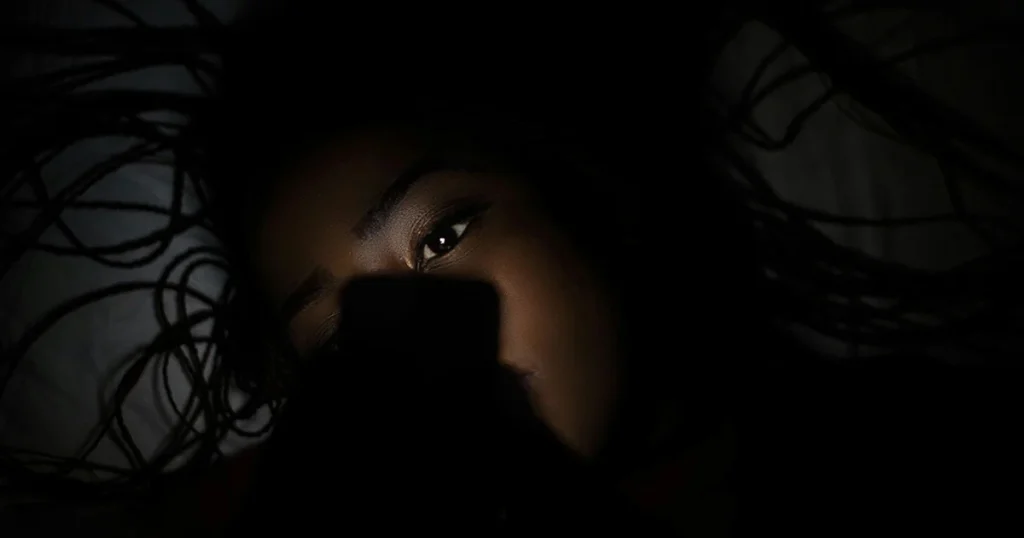 Ejercicios para aliviar la fatiga visual y proteger tus ojos de las pantallas